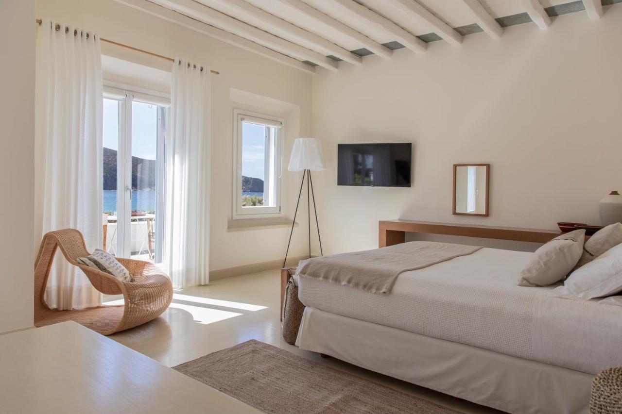 Rezort Elies Vathi (Sifnos)