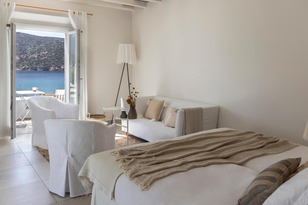 Rezort Elies Vathi (Sifnos)