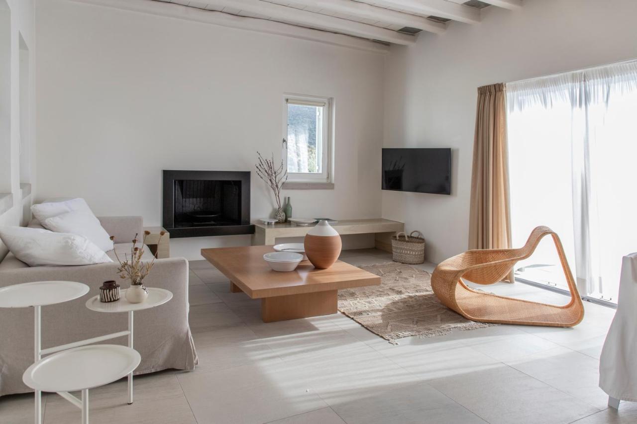 Rezort Elies Vathi (Sifnos)